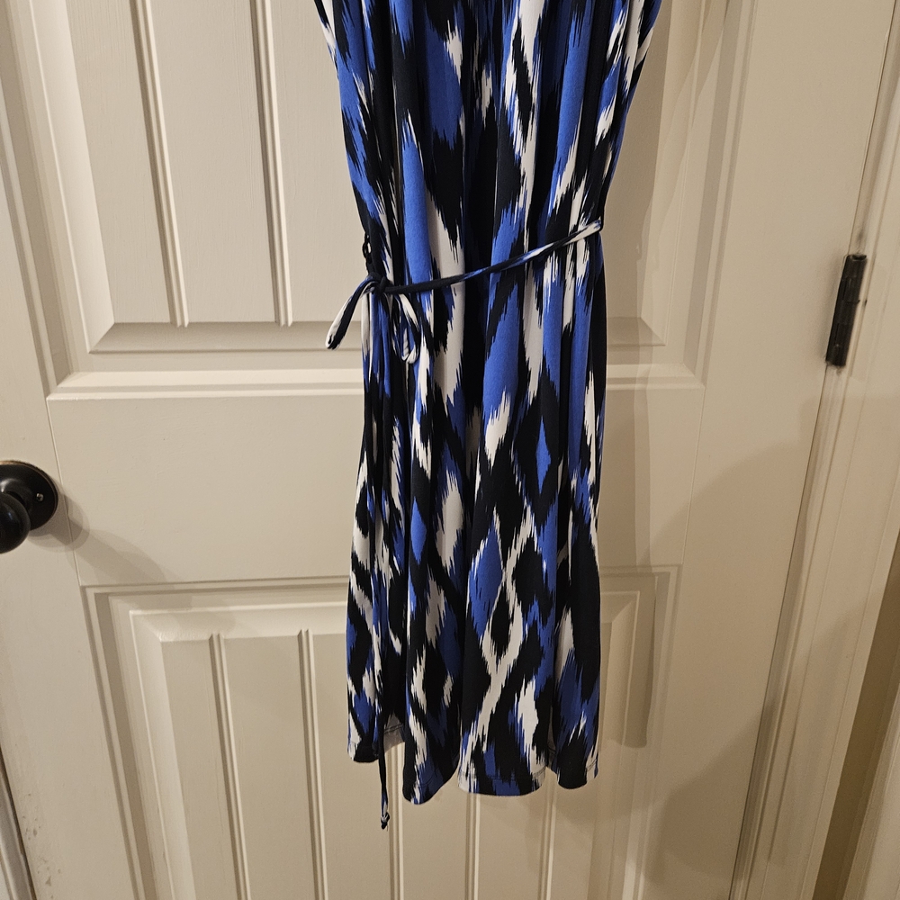 Banana Republic Blue and Black halter Dress - Picture 3 of 5